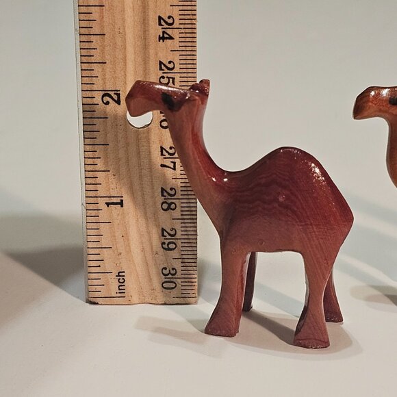 Hand Carved Wooden Camels 3 Pc Christmas Nativity Pieces 2" Tall And Long - Picture 8 of 12
